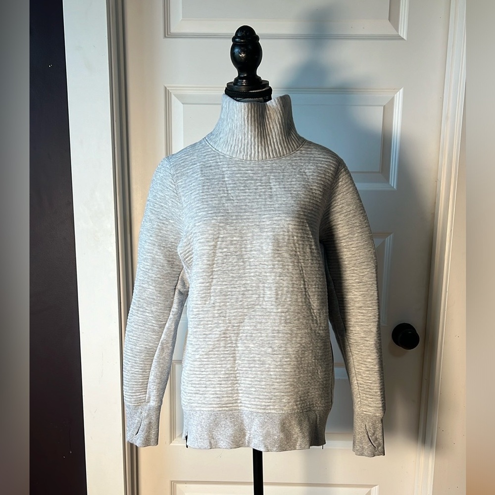 All in motion Ribbed pullover sweatshirt, Heather grey, size medium